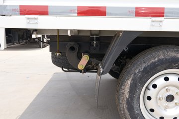 ������Խ��D1 ������ 1.6L���� 122���� ����5�� 3.1�׵�������΢��ͼƬ