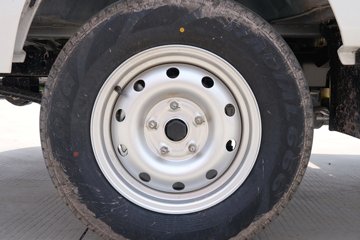 ������Խ��D1 ������ 1.6L���� 122���� ����5�� 3.1�׵�������΢��ͼƬ