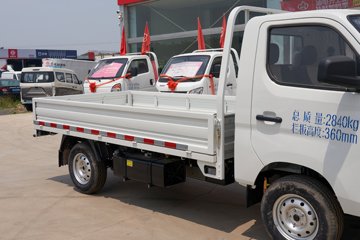 ������Խ��D1 ������ 1.6L���� 122���� ����5�� 3.1�׵�������΢��ͼƬ