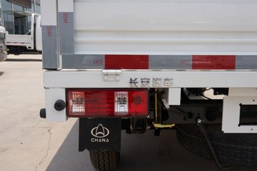 ������Խ��D1 ������ 1.6L���� 122���� ����5�� 3.1�׵�������΢��ͼƬ