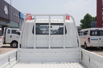 ������Խ��D1 ������ 1.6L���� 122���� ����5�� 3.1�׵�������΢��ͼƬ