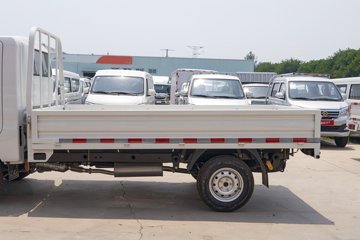 ������Խ��D1 ������ 1.6L���� 122���� ����5�� 3.1�׵�������΢��ͼƬ