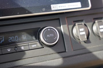 ���J6V SMART 12.5L LNG 480���� 6X4 һ�����12�� ǣ����ͼƬ