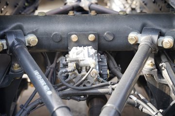 ���J6V SMART 12.5L LNG 480���� 6X4 һ�����12�� ǣ����ͼƬ