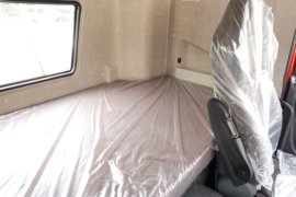 解放J6P&nbsp;牵引车驾驶室                                               图片