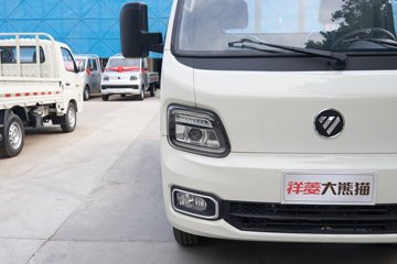 ���� ����M2 Pro 2.0L 122���� CNG 3.7�׵�������΢��ͼƬ