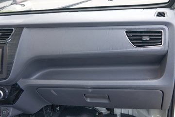 ���� ����M2 Pro 2.0L 122���� CNG 3.7�׵�������΢��ͼƬ