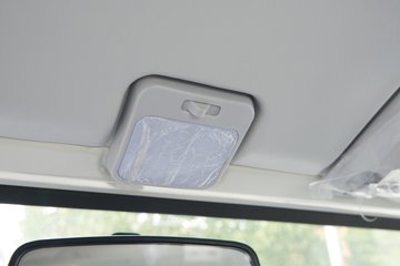 ���� ����M2 Pro 2.0L 122���� CNG 3.7�׵�������΢��ͼƬ