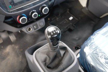 ���� ����M2 Pro 2.0L 122���� CNG 3.7�׵�������΢��ͼƬ