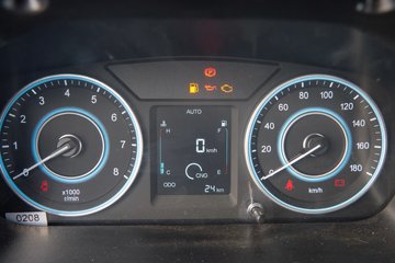 ���� ����M2 Pro 2.0L 122���� CNG 3.7�׵�������΢��ͼƬ