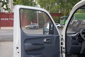 ���� ����M2 Pro 2.0L 122���� CNG 3.7�׵�������΢��ͼƬ