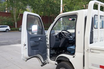 ���� ����M2 Pro 2.0L 122���� CNG 3.7�׵�������΢��ͼƬ