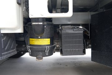 ���� ����M2 Pro 2.0L 122���� CNG 3.7�׵�������΢��ͼƬ