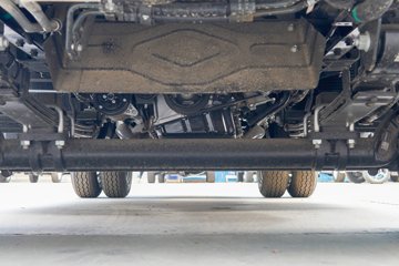 ���� ����M2 Pro 2.0L 122���� CNG 3.7�׵�������΢��ͼƬ