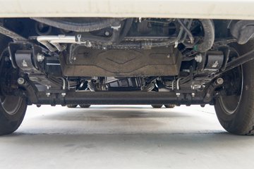 ���� ����M2 Pro 2.0L 122���� CNG 3.7�׵�������΢��ͼƬ