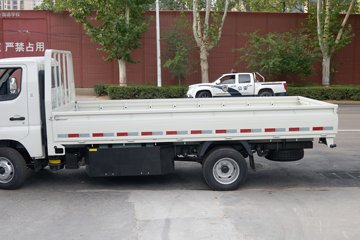 ���� ����M2 Pro 2.0L 122���� CNG 3.7�׵�������΢��ͼƬ