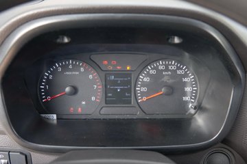 ��������M2 �ܶ��� 2L CNG 122���� ����5�� 3.8���Ű�����΢��ͼƬ