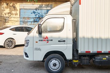 ���� ����M2 ������ 2.0L 122���� CNG 3.7�׵�����ʽ΢��(����)ͼƬ