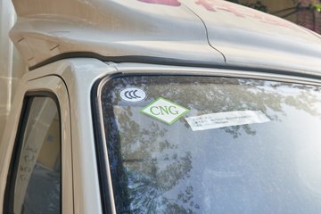 ���� ����M2 ������ 2.0L 122���� CNG 3.7�׵�����ʽ΢��(����)ͼƬ