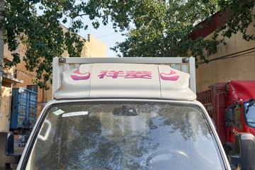 ���� ����M2 ������ 2.0L 122���� CNG 3.7�׵�����ʽ΢��(����)ͼƬ