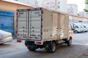 ���� ����M2 ������ 2.0L 122���� CNG 3.7�׵�����ʽ΢��(����)ͼƬ