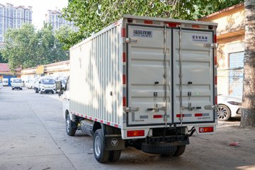 ���� ����M2 ������ 2.0L 122���� CNG 3.7�׵�����ʽ΢��(����)ͼƬ