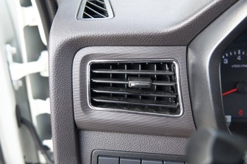 ���� ����M2 ������ 2.0L 122���� CNG 3.7�׵�����ʽ΢��(����)ͼƬ