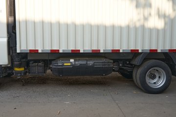 ���� ����M2 ������ 2.0L 122���� CNG 3.7�׵�����ʽ΢��(����)ͼƬ