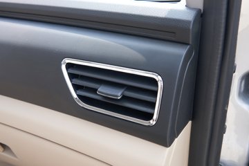 Խ±T3 PLUS 1.6L 122 5 3.1׵΢ͼƬ