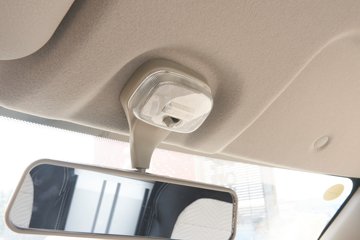 Խ±T3 PLUS 1.6L 122 5 3.1׵΢ͼƬ