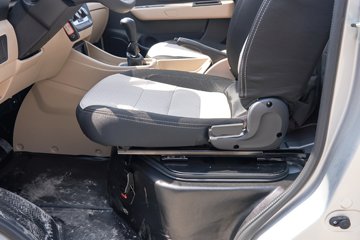 Խ±T3 PLUS 1.6L 122 5 3.1׵΢ͼƬ