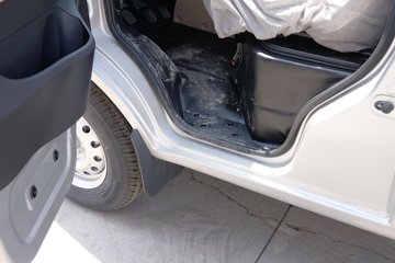 Խ±T3 PLUS 1.6L 122 5 3.1׵΢ͼƬ