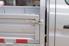 长安跨越新豹T3 PLUS 1.6L汽油 122马力 5档 3.1米单排栏板微卡