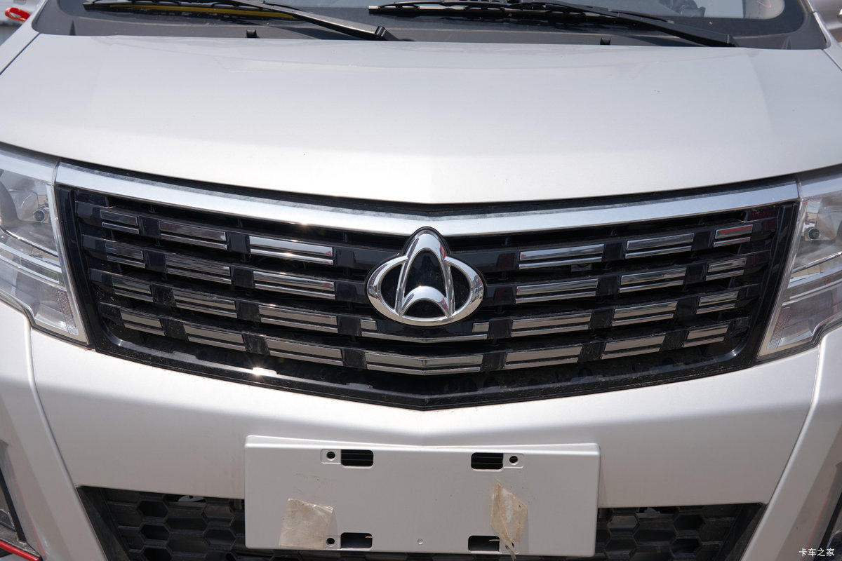 Խ±T3 PLUS 1.6L 122 5 3.09׵ʽ΢                                                