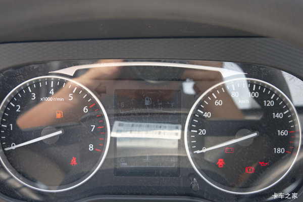 疯狂促销,直降0.1万!泰安市新豹T3 PLUS载货车系列优惠价