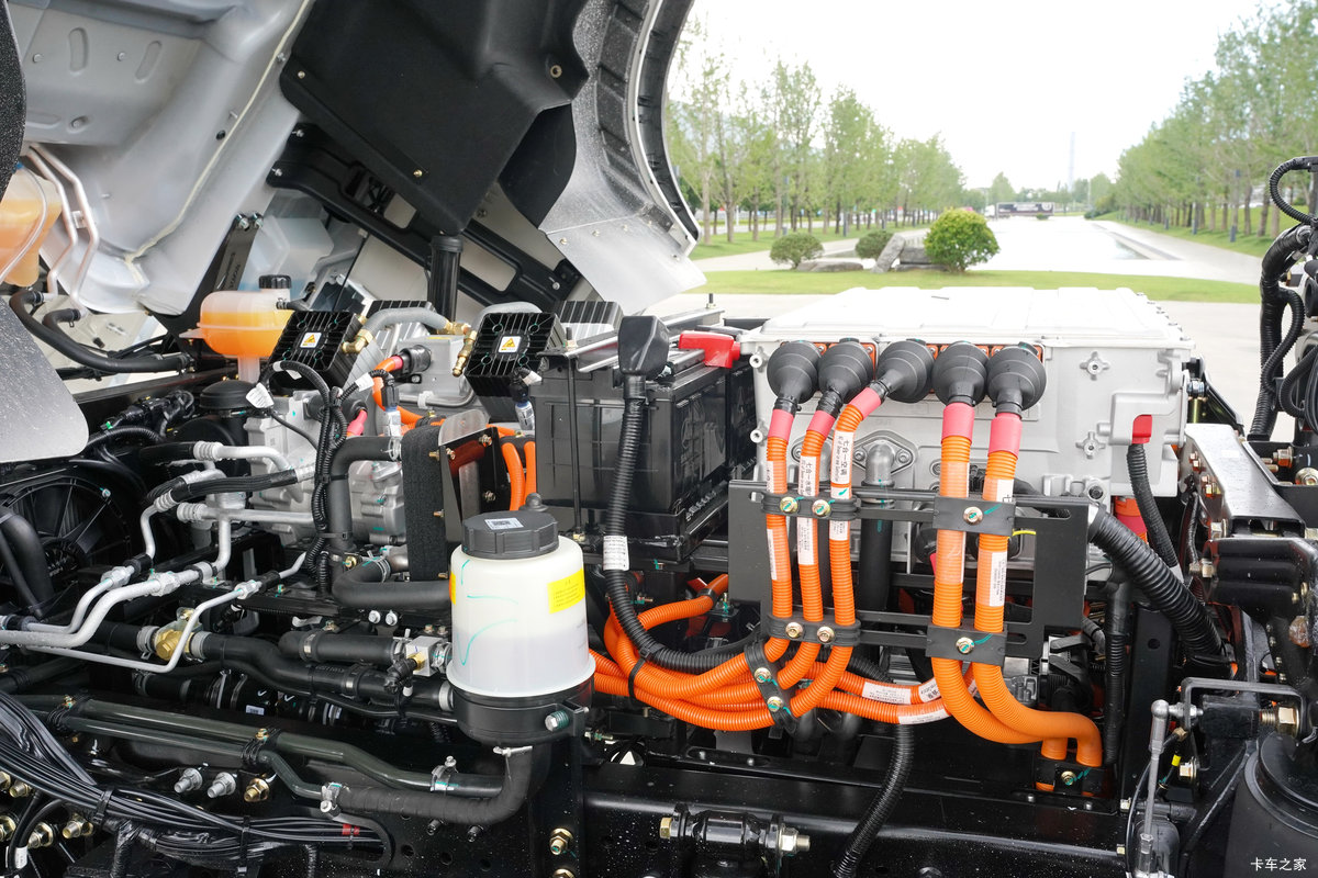 һؿɽSE ذ 4X2 綯ǣ γ636kWh