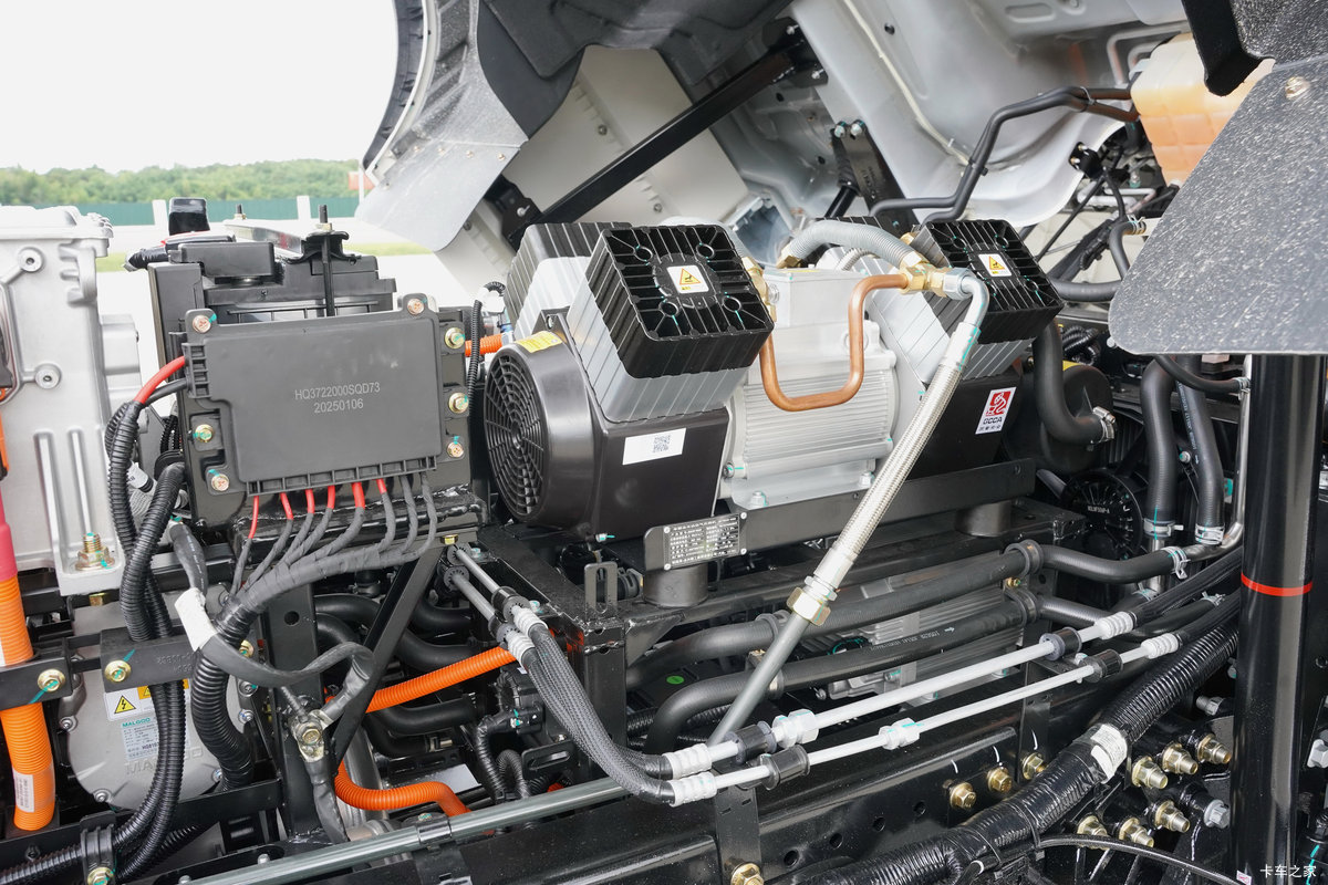 һؿɽSE ذ 4X2 綯ǣ γ636kWh
