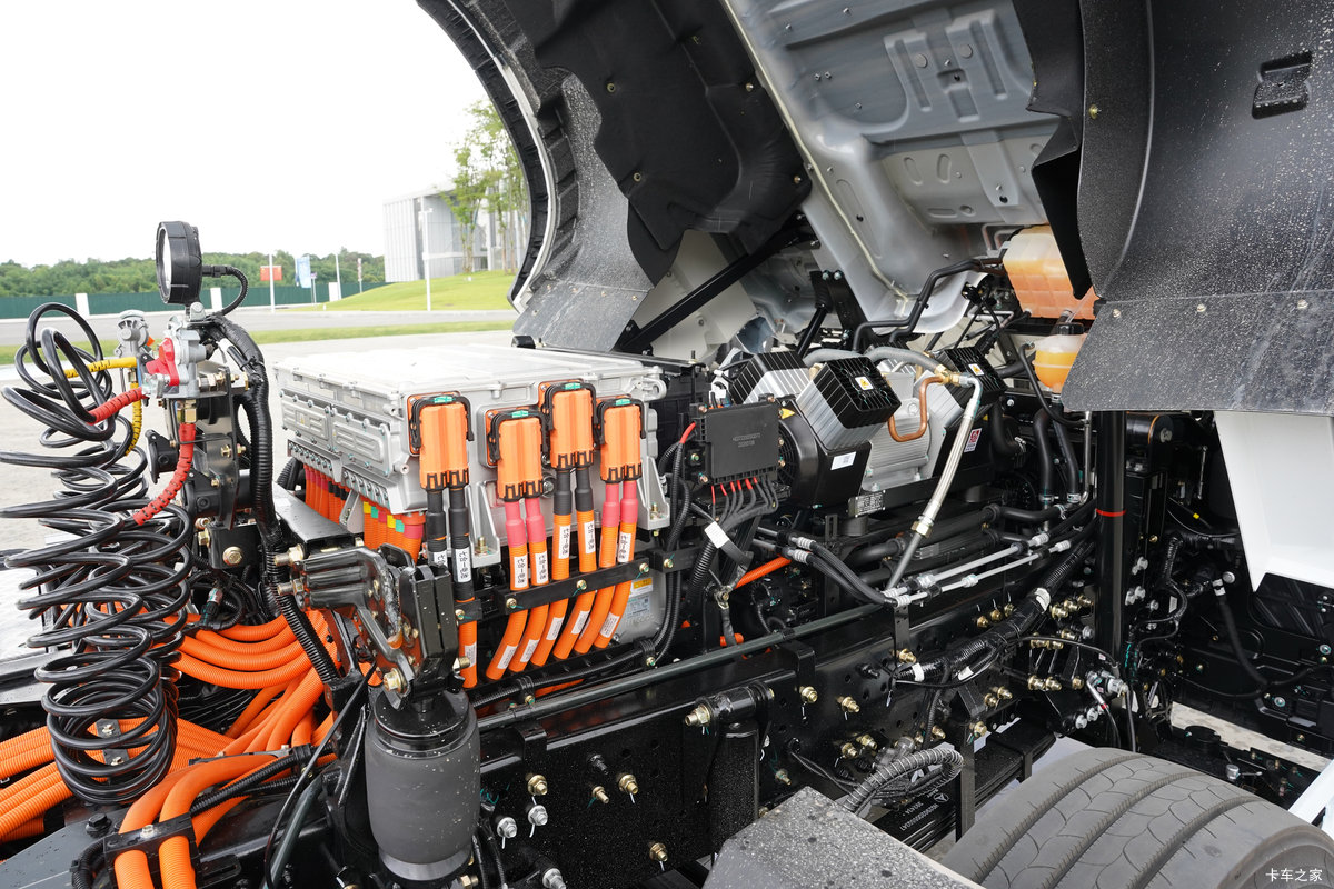 һؿɽSE ذ 4X2 綯ǣ γ636kWh