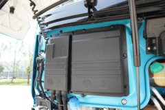 三一重卡 江山SE 标载版 6X4 换电式纯电动牵引车 魔塔588kWh