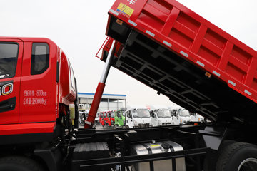 �������ó� ����G500 ���ϰ� 4.3L���� 240���� 4X2 ��ʿ��10�� 5.2���Ű���ж��ͼƬ