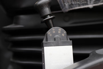 �������ó� ����G500 ���ϰ� 4.3L���� 240���� 4X2 ��ʿ��10�� 5.2���Ű���ж��ͼƬ