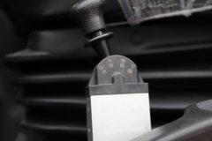 陕汽商用车 德龙G500 复合版 4.3L柴油 240马力 4X2 法士特10档 5.2米排半自卸车