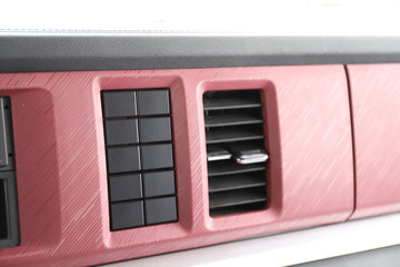 �������ó� ����G500 ���ϰ� 4.3L���� 240���� 4X2 ��ʿ��10�� 5.2���Ű���ж��ͼƬ