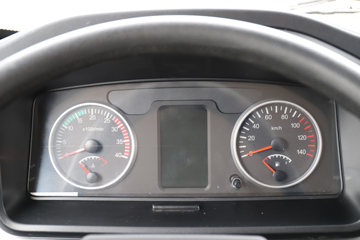 �������ó� ����G500 ���ϰ� 4.3L���� 240���� 4X2 ��ʿ��10�� 5.2���Ű���ж��ͼƬ