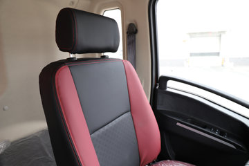 �������ó� ����G500 ���ϰ� 4.3L���� 240���� 4X2 ��ʿ��10�� 5.2���Ű���ж��ͼƬ