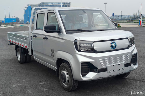 福田祥菱V5 2.7米双排纯电动栏板微卡 亿纬55.17kWh