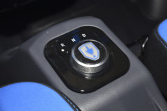 金杯 新海豚EV 舒适型 3.05米单排纯电动栏板微卡 弗迪42.3kWh