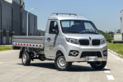 金杯T3 2025款经典型 1.5L汽油 102马力 4X2 后单轮 3.1米单排栏板微卡 金杯T3 2025款经典型 1.5L汽油 102马力 4X2 后单轮 3.1米单排栏板微卡