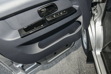 ��T3 2025����� 1.5L���� 102���� 4X2 ���� 3.1�׵�������΢��ͼƬ