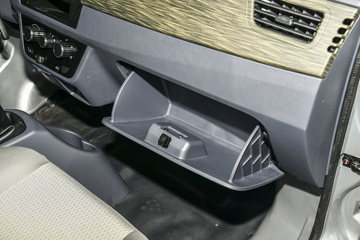 ��T3 2025����� 1.5L���� 102���� 4X2 ���� 3.1�׵�������΢��ͼƬ